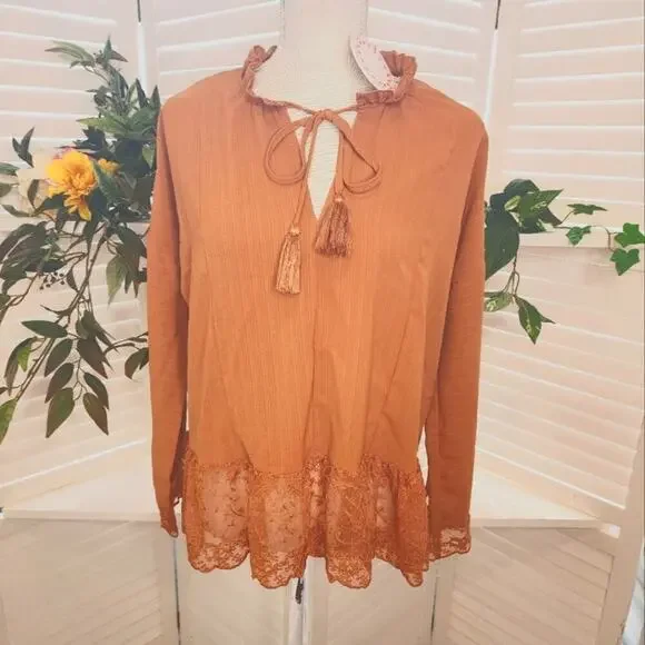 563 UMGEE CLAY TOP WITH TASSEL TIE LACE ACCENTS MUSTARD - Picture 2 of 7